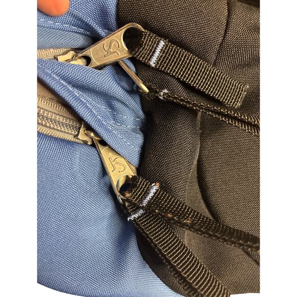 Jansport Airlift Blue & Black Backpack 18x14x6 Adjustable Straps - Picture 6 of 16